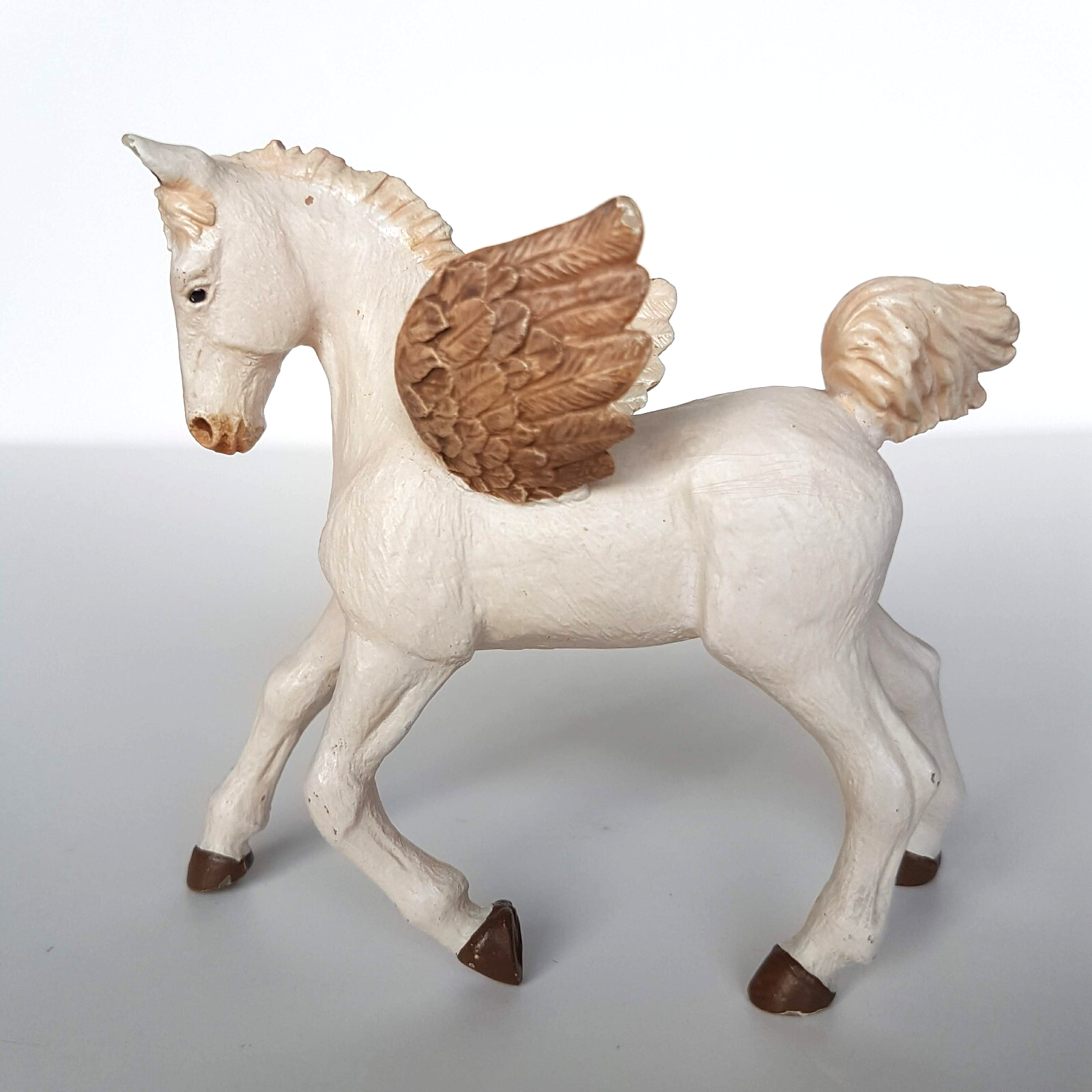 2011 PAPO BABY PEGASUS 9cm Magic Fantasy Horse Figure Figurine White Gold Toy #21