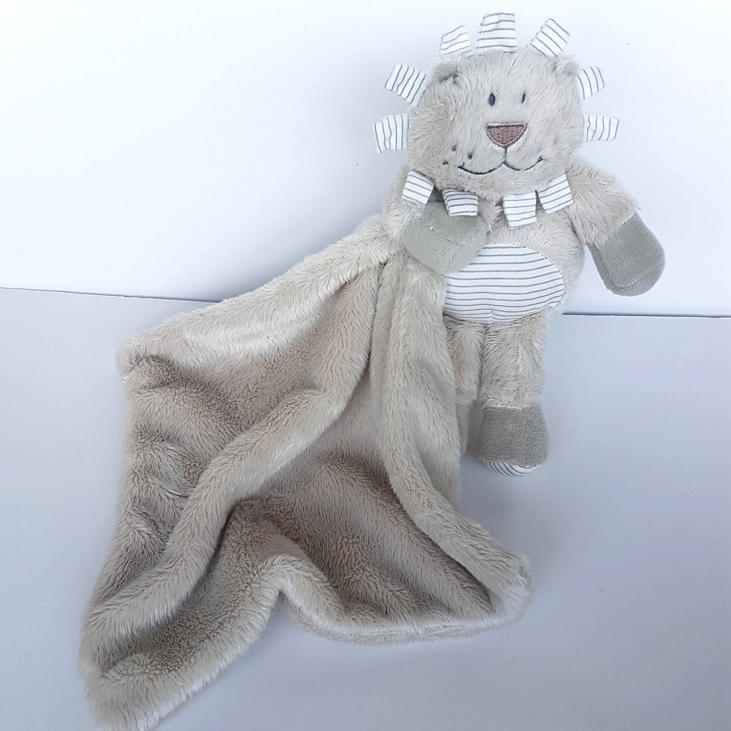 Ogilvies LION Lovey Plush Comforter Security Blanket Soft Toy Stuffed Animal1