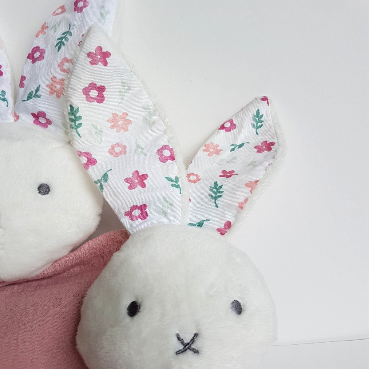 Bub BUNNY RABBIT Lovey ACTIVITY TOY Rattle Plush Security Comforter Soft Toy4