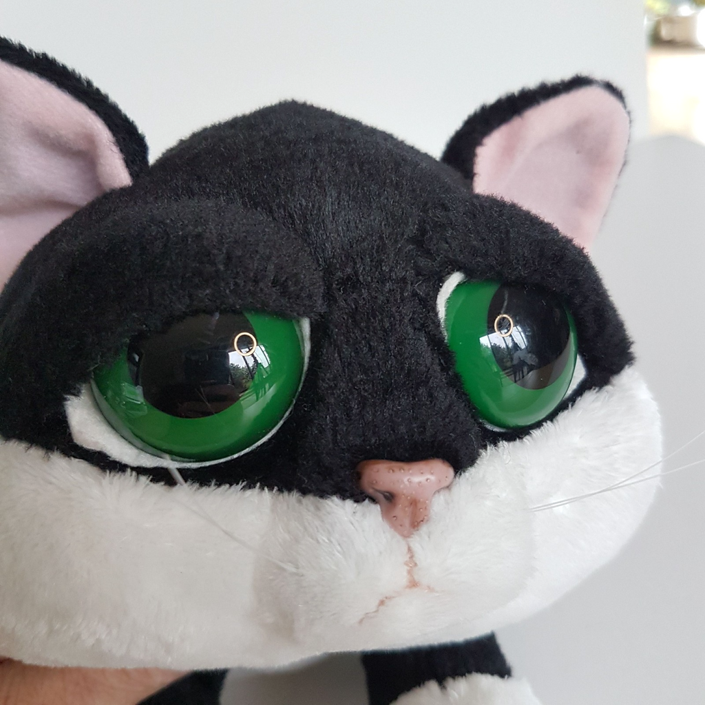 RUSS Lil Peepers CAT LOKI Black & White Plush Stuffed Animal Soft Toy Green Eyes6