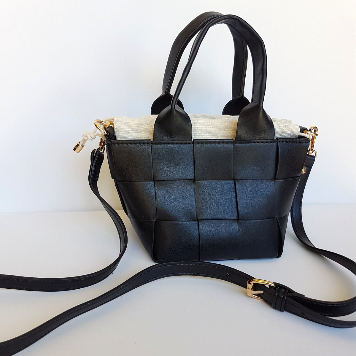 DECJUBA Weave Small Hand bag Shoulder Bag Women's Fashion Leatherlike Soft Touch1
