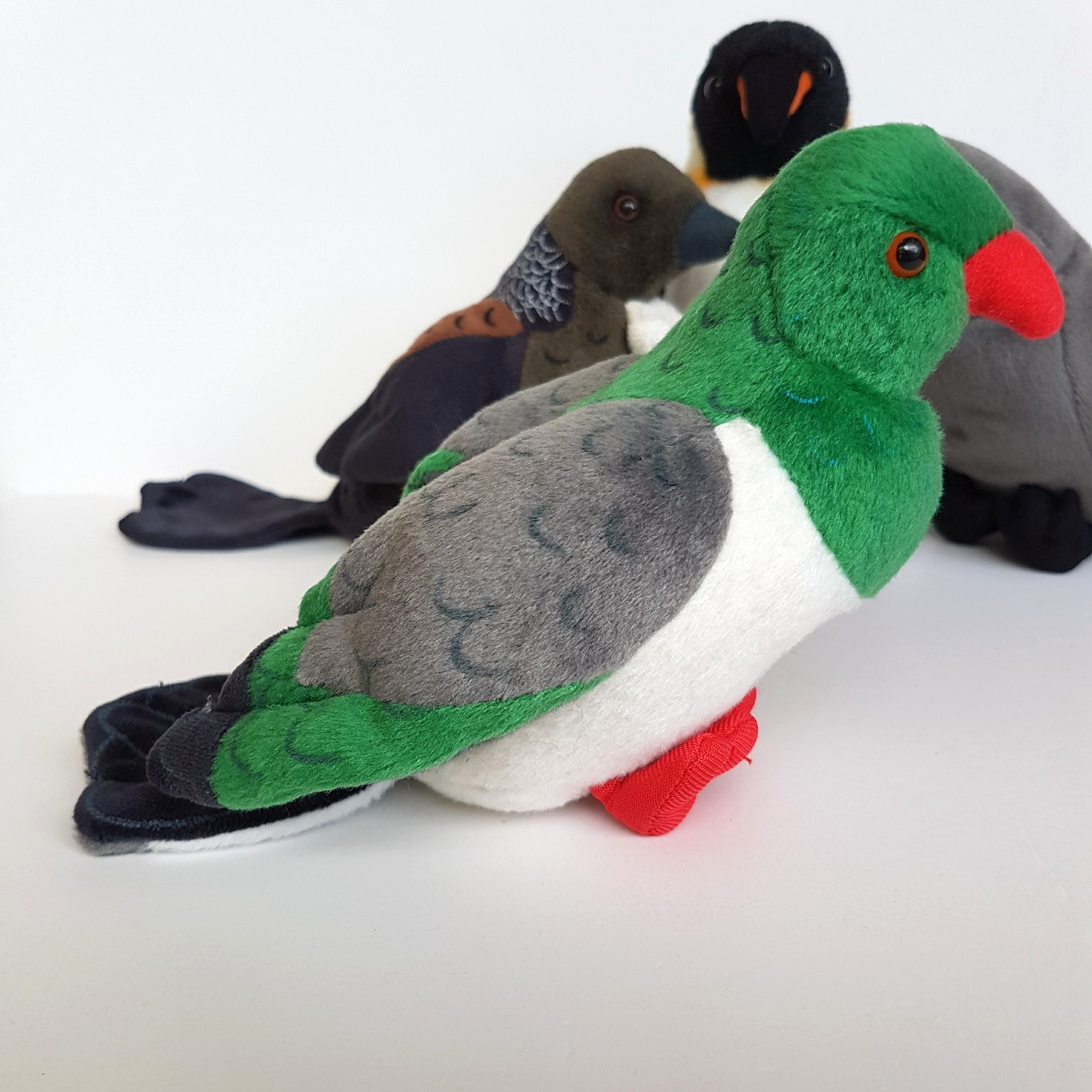 Antics BIRD PLUSH LOT Kokako Tui Kerkeru Penguin SOUND Stuffed Animal Soft Toy3
