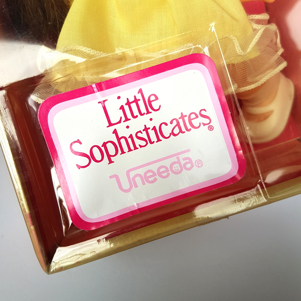 RARE Vintage 1983 UNEEDA LITTLE SOPHISTICATES DOLL BOX 21cm Brunette Collectible8