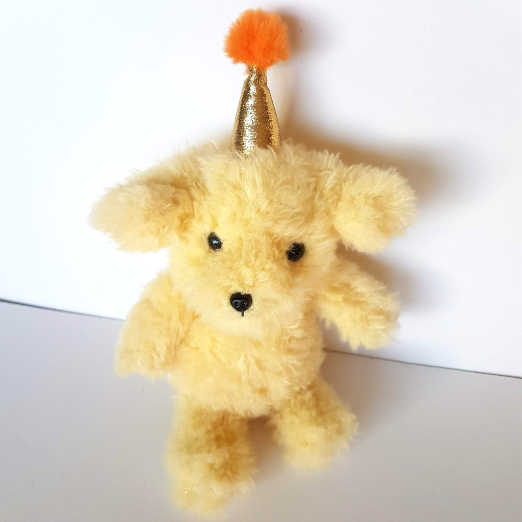 FAO Schwarz YELLOW PARTY DOG Puppy 30cm Plush Stuffed Animal Birthday Soft Toy3