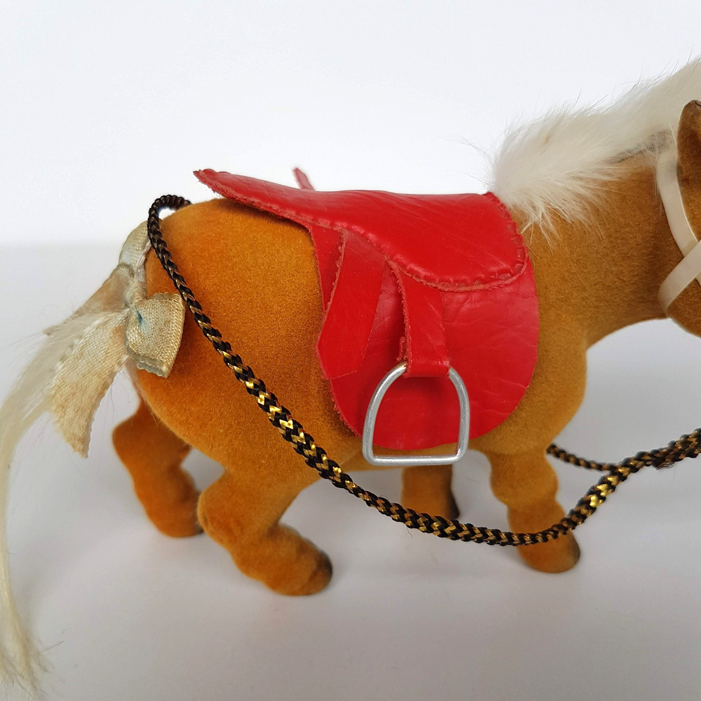 Vintage THELWELL'S HORSE KIPPER Pony Toy RARE Flocked Pony Figure Hong Kong2