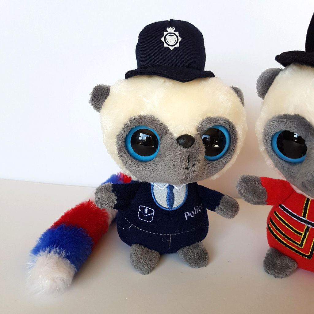 YooHoo Friends BRITISH ROYAL GUARD & POLICE LEMUR Plush Stuffed Animal Soft Toy1