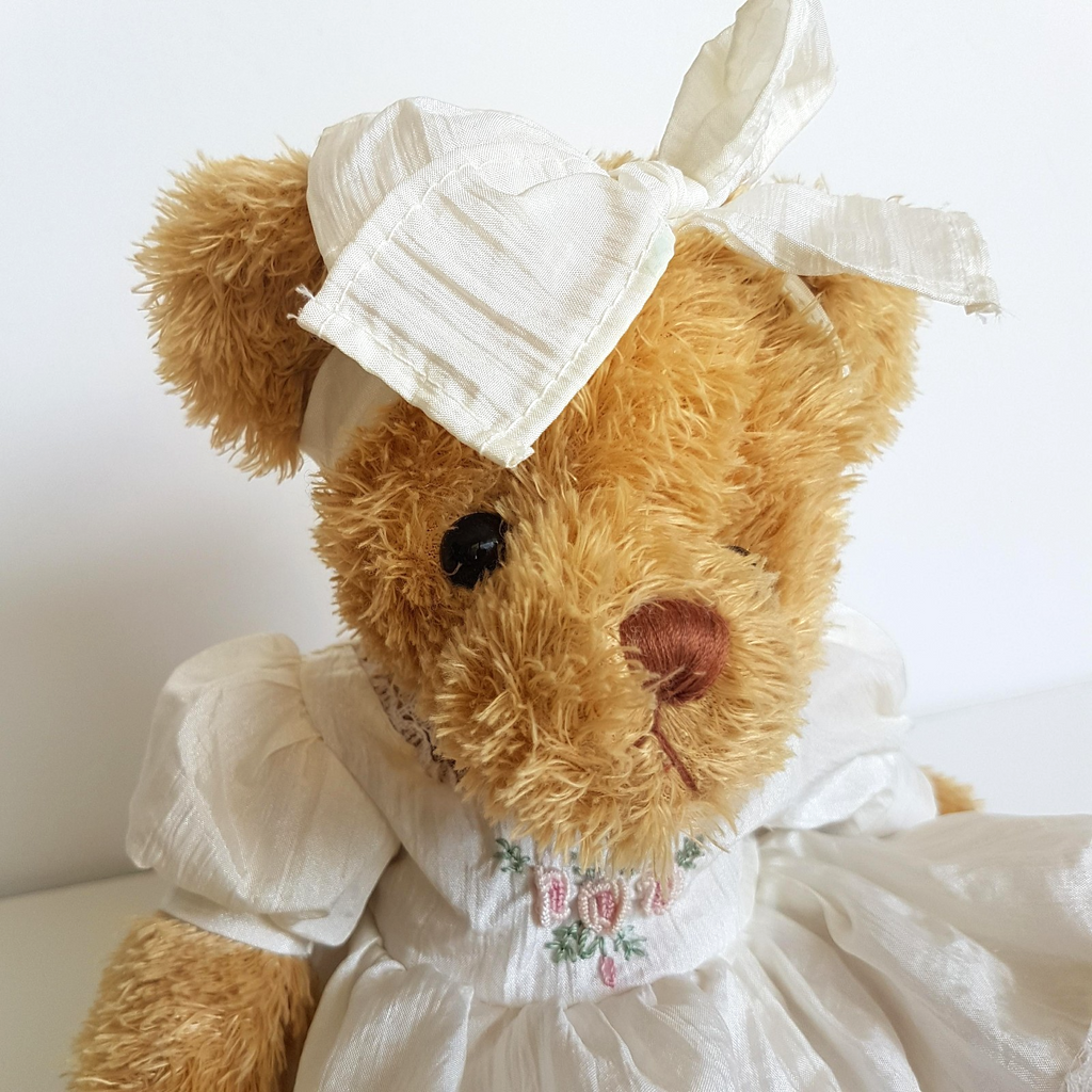 Settler Bears TAFFETA ROSE TEDDY Bear 26cm Plush Lace Soft Toy Stuffed Animal1