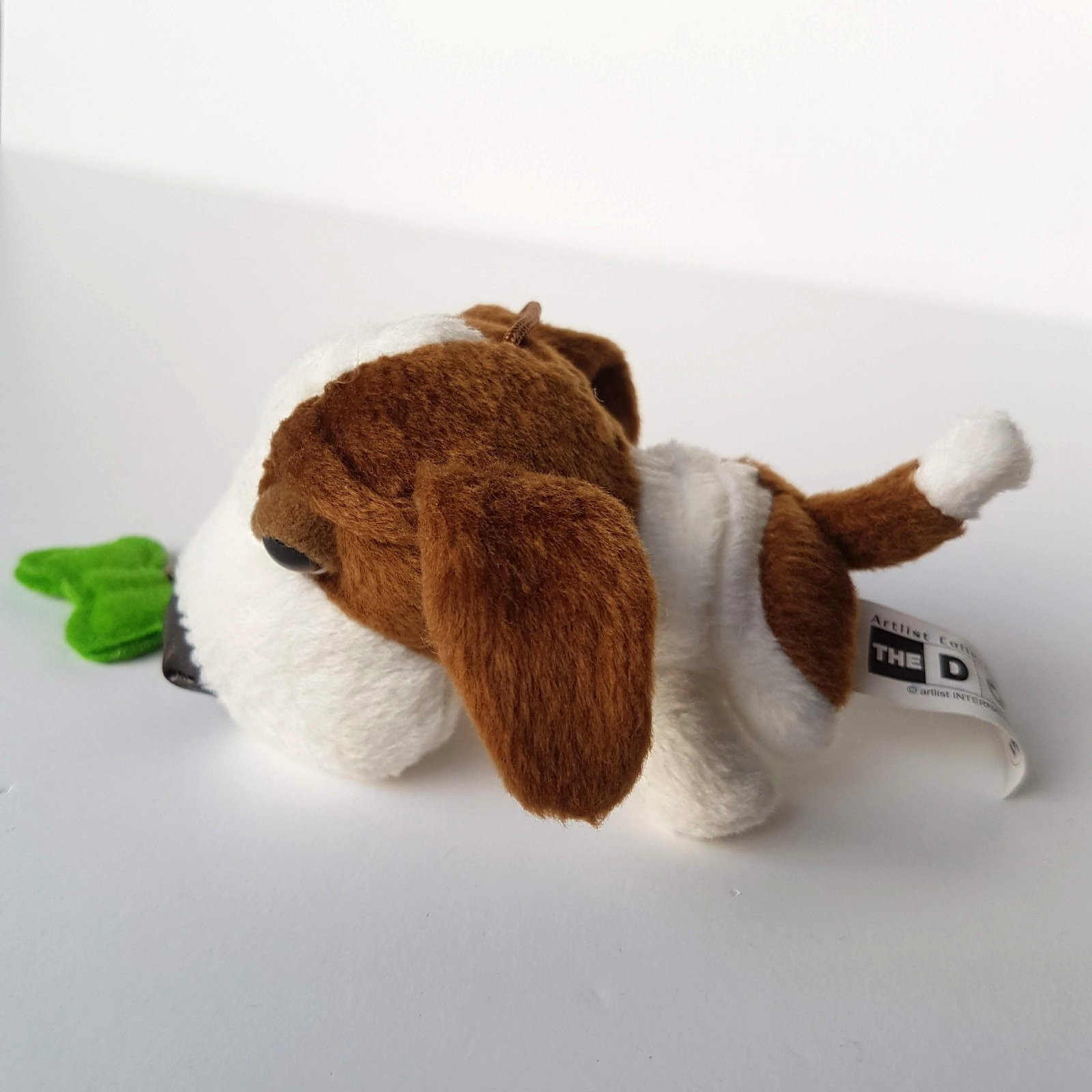 2006 The Dog BASSET HOUND McDonalds Happy Meal Artlist Toy Plush Stuffed Animal2