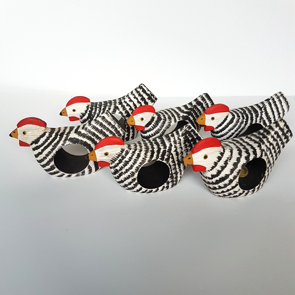 VTG ROOSTER NAPKIN RINGS Folk Art Decorative Bird Wooden Hand Painted Animal3