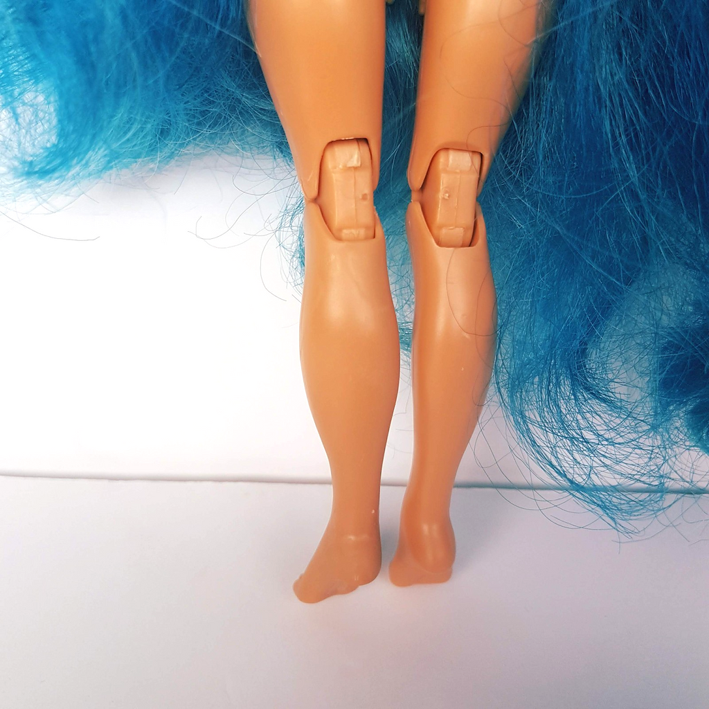Rainbow High CHEERLEADER SKYLAR Bradshaw Fashion Doll Blue Cheer Blue Doll Toy12