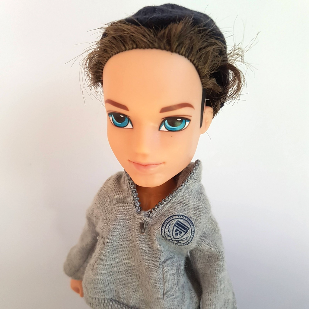 Bratz Boy NU COOL KOBY Doll HAIR CUT 2003 Outfit Clothes Shoes Male Fashion Doll1