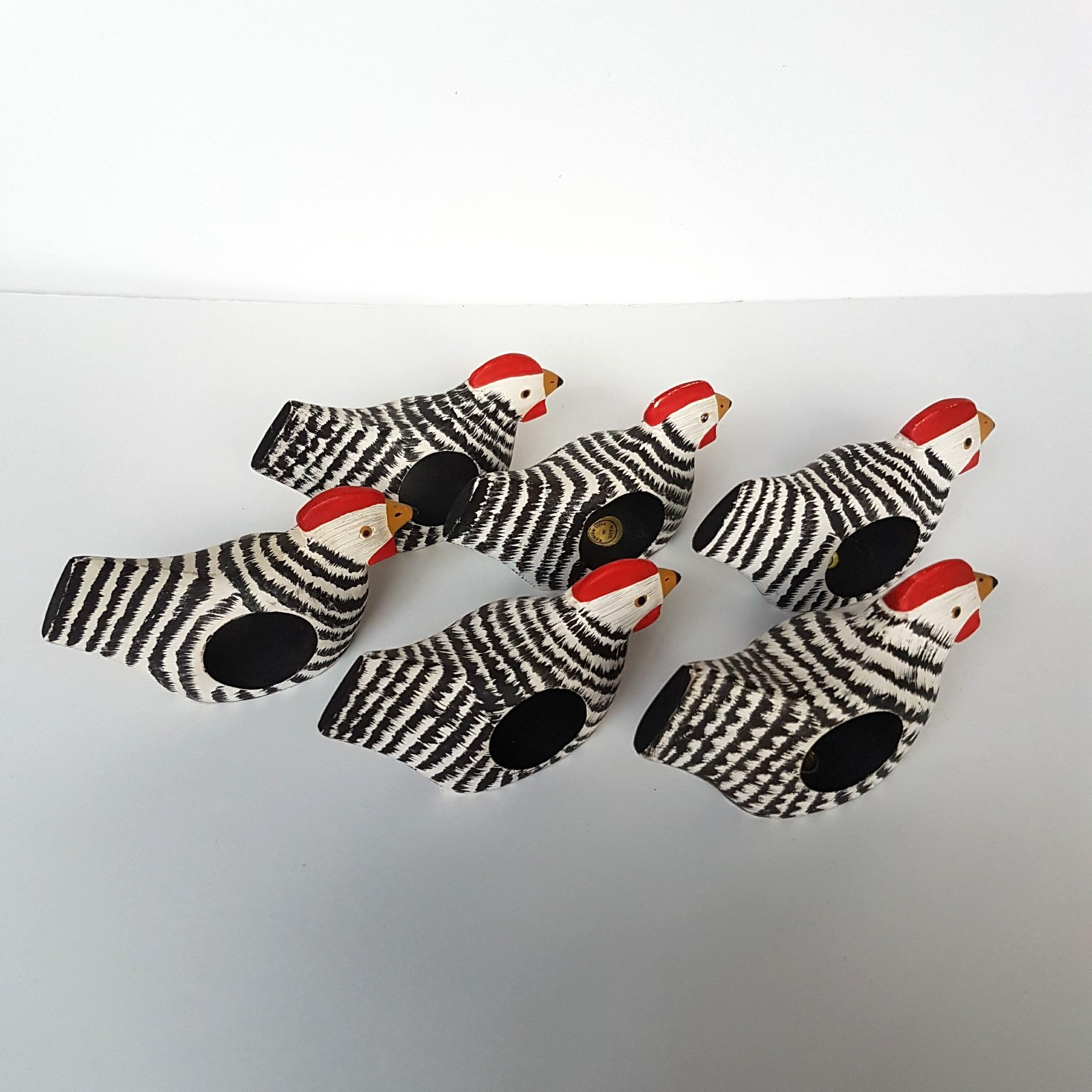 VTG ROOSTER NAPKIN RINGS Folk Art Decorative Bird Wooden Hand Painted Animal5