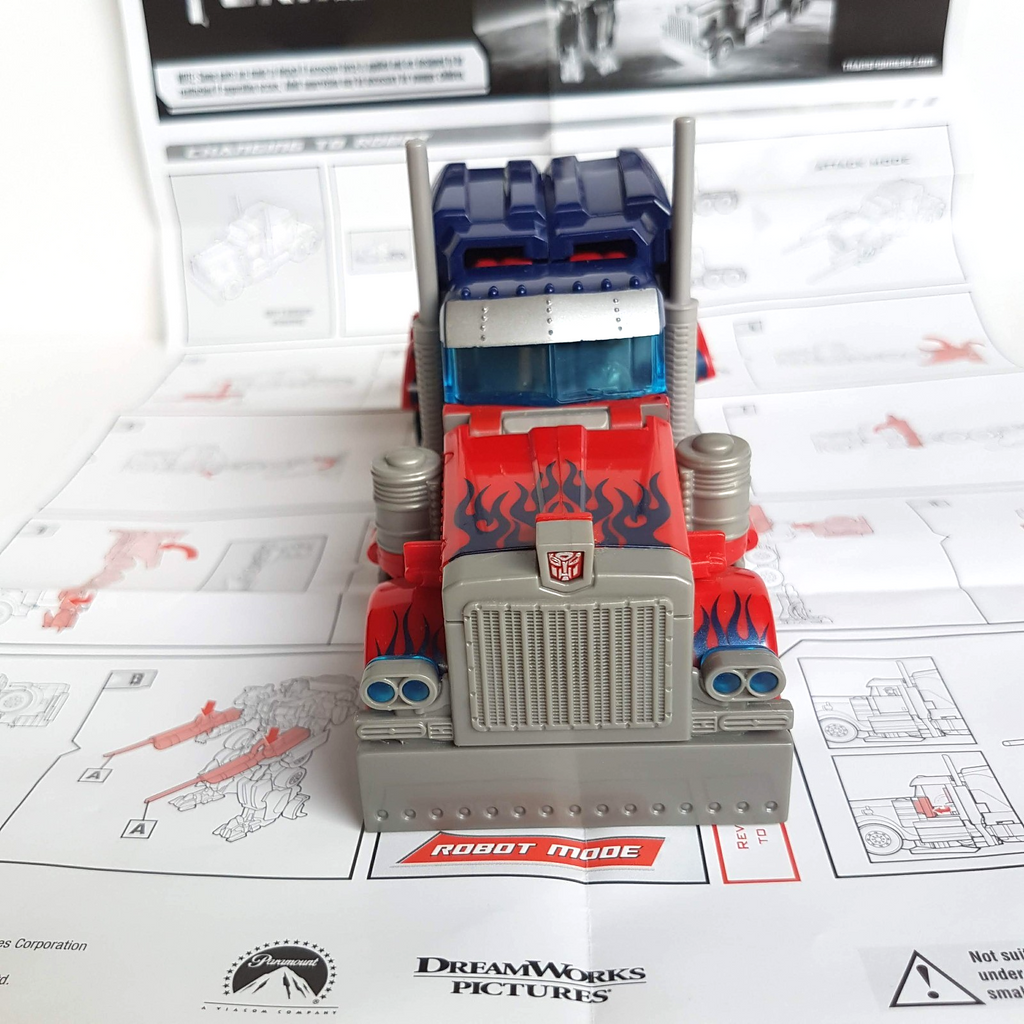 Transformers OPTIMUS PRIME Truck 2007 18cm Autobot Robot Action Figure Toy EUC5