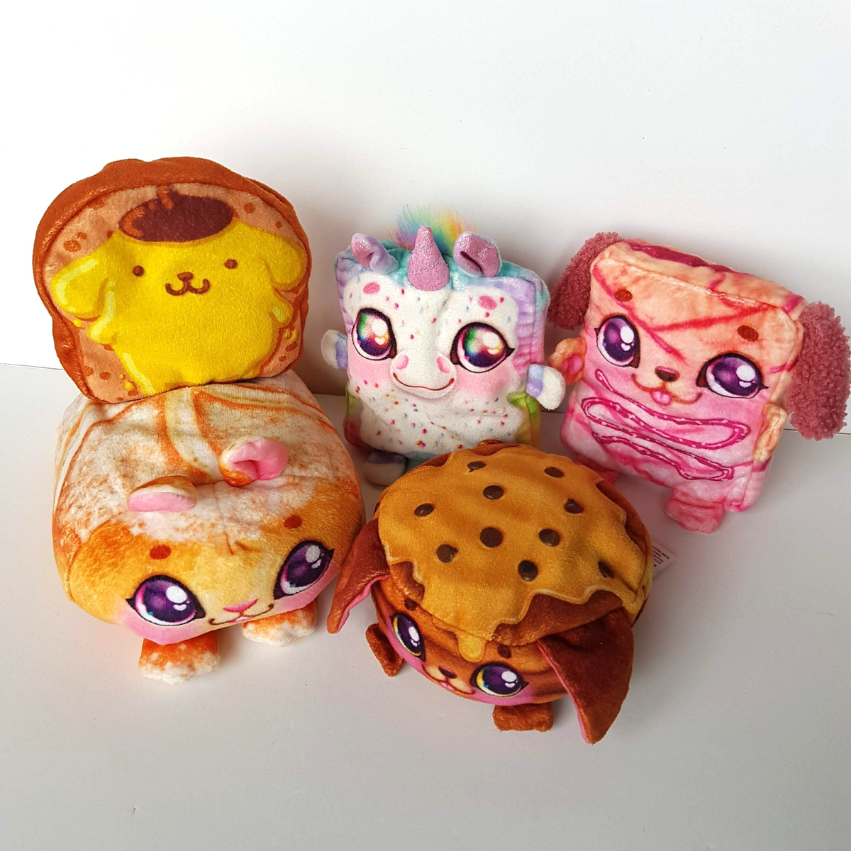 Cookeez Makery LOT Scented Unicorn Dog Rabbit Hello Kitty Plush Stuffed Soft Toy2