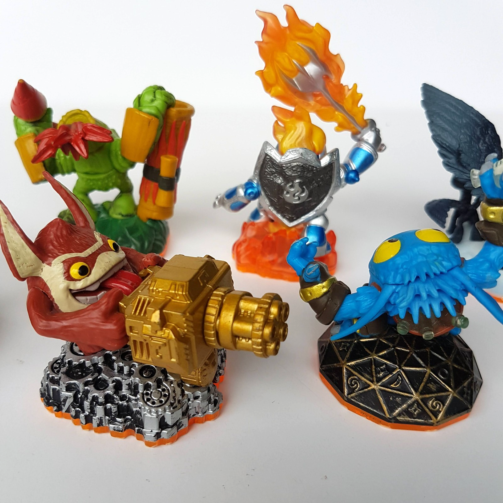 Skylanders GIANTS LOT Drobot LightCore Ignitor Sonic Boom Pop Fizz Zook Trigger10