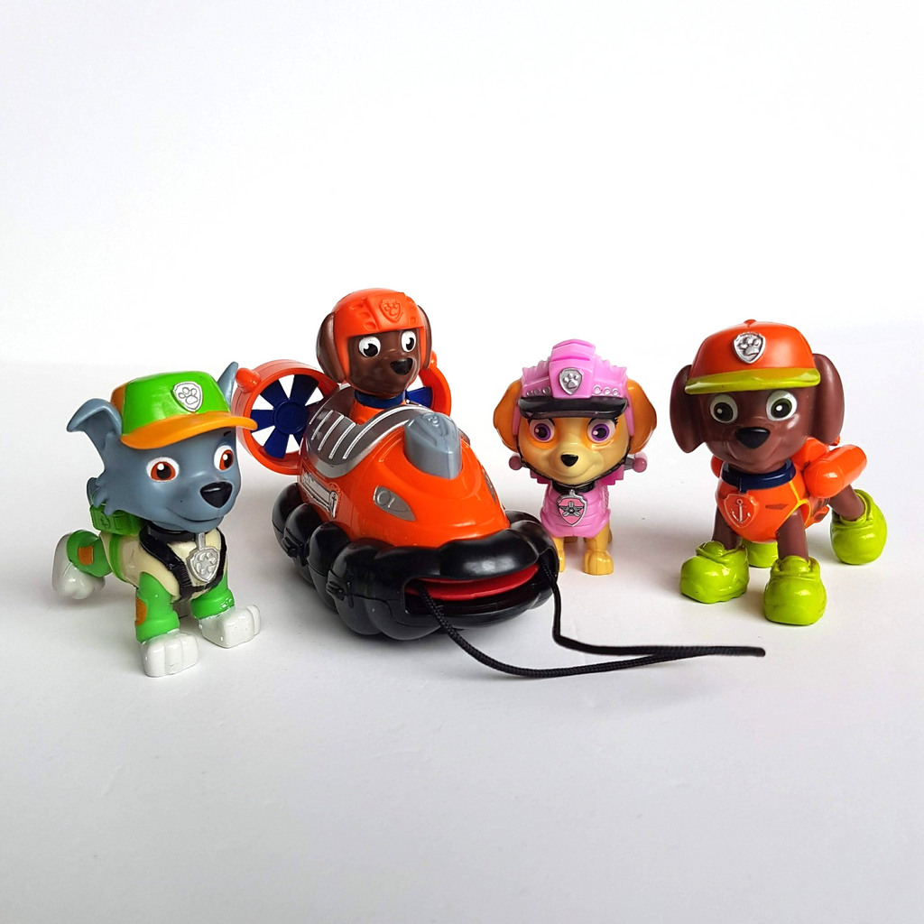 Paw Patrol FIGURES LOT Skye Zuma Rocky Hover Boat Launcher Action Figure Toys0