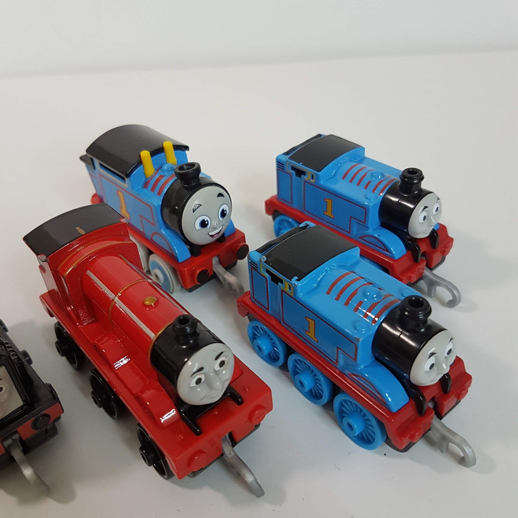 Thomas Die Cast THOMAS DIESEL RED JAMES Train Loco Gullane Activity Toy Bundle2