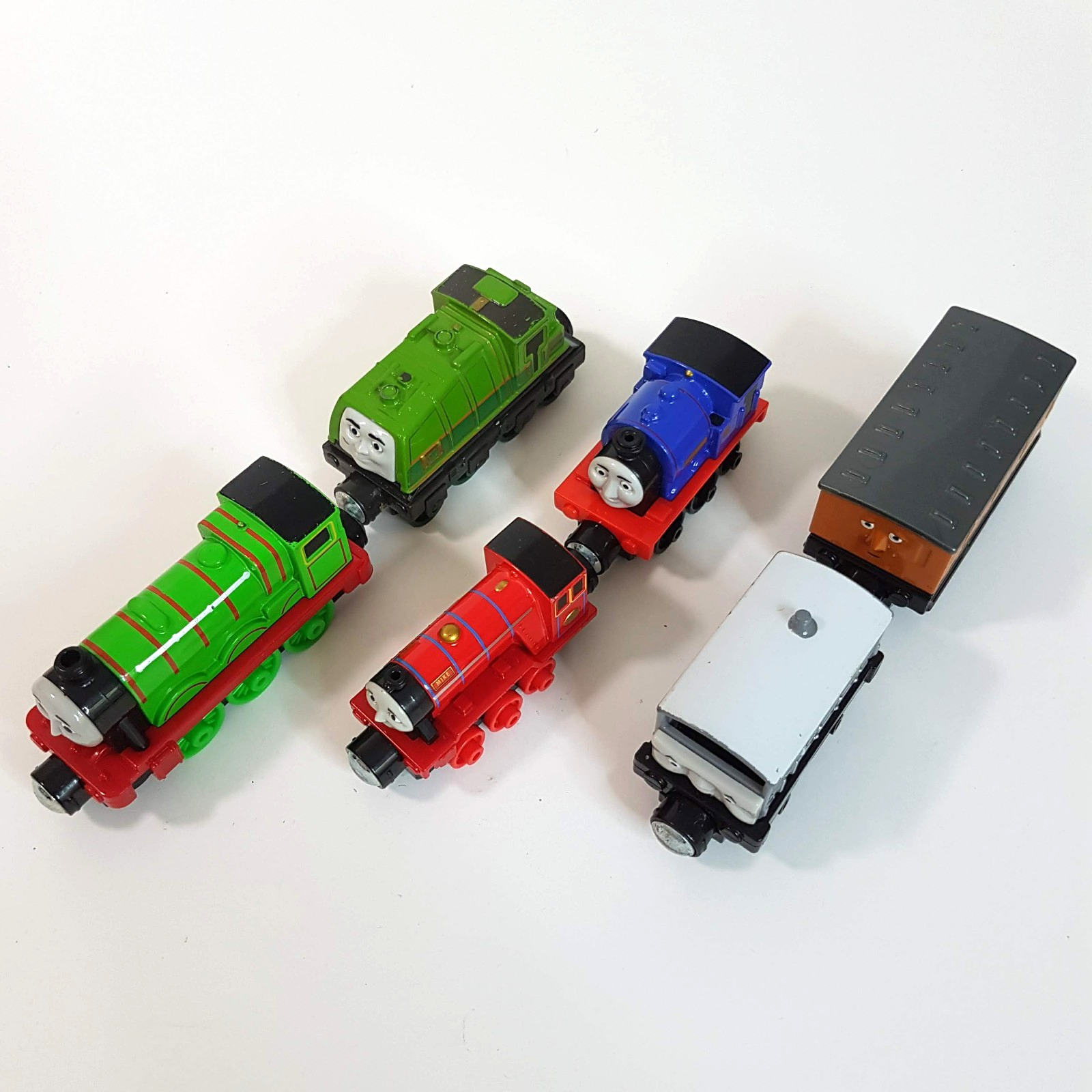Thomas Die Cast HENRY TOAD MIKE HANDEL ANNIE GATOR Magnet Train Toy Gullane Lot3