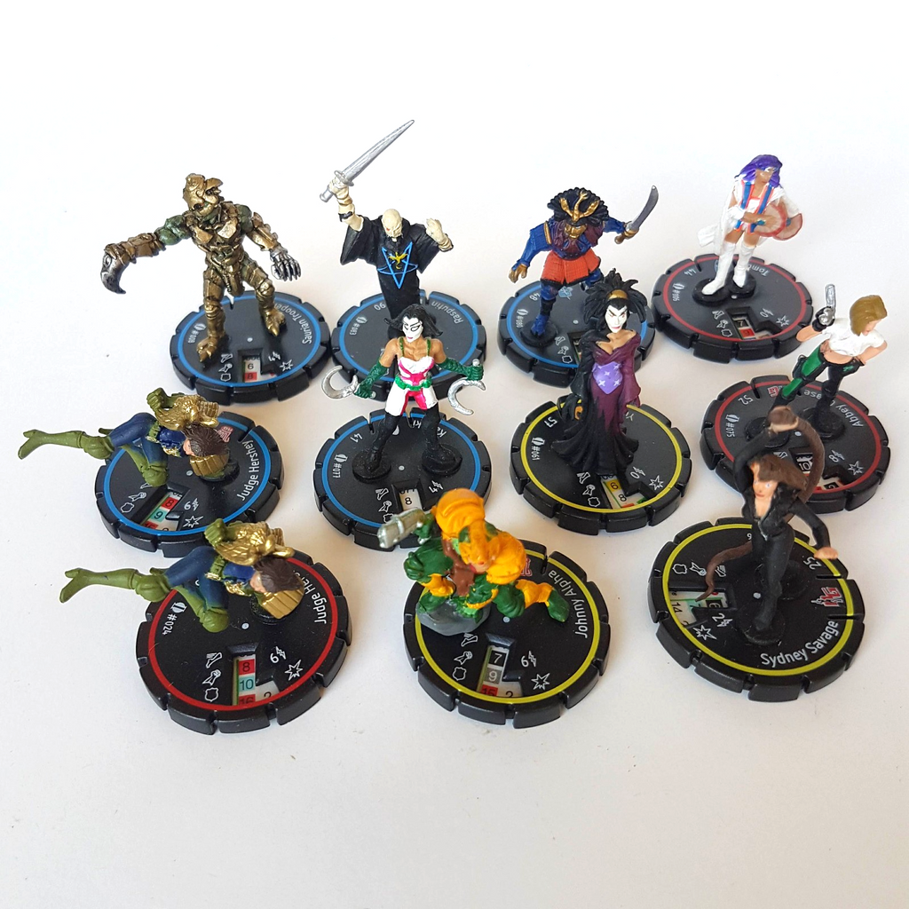 Heroclix MIXED LOT #44 #41 #24 #57 #52 #56 #41 #90 #25 #43 #48 2003 Figures Toys0