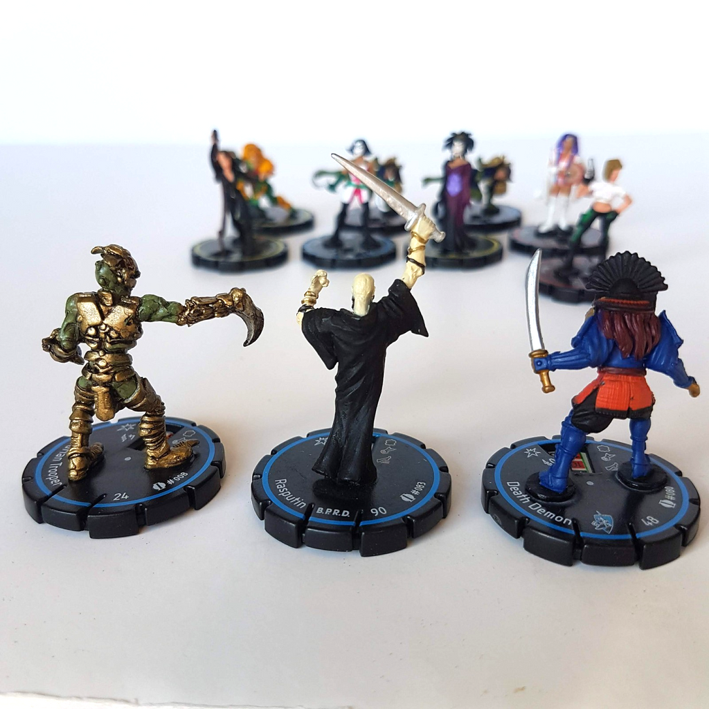 Heroclix MIXED LOT #44 #41 #24 #57 #52 #56 #41 #90 #25 #43 #48 2003 Figures Toys9