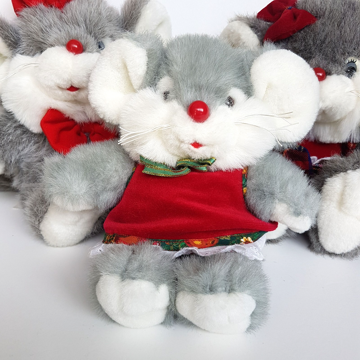 VTG Commonwealth CHRISTMAS MOUSE FAMILY Decoration Plush Soft Toy Stuffed Animal4
