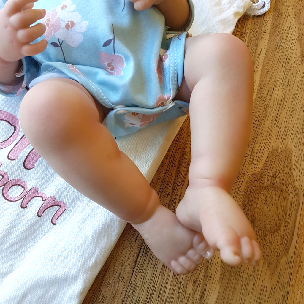 Doll Reborn LIFELIKE GIRL BABY Root Hair Realistic 46cm 1kg Weighted Articulated3