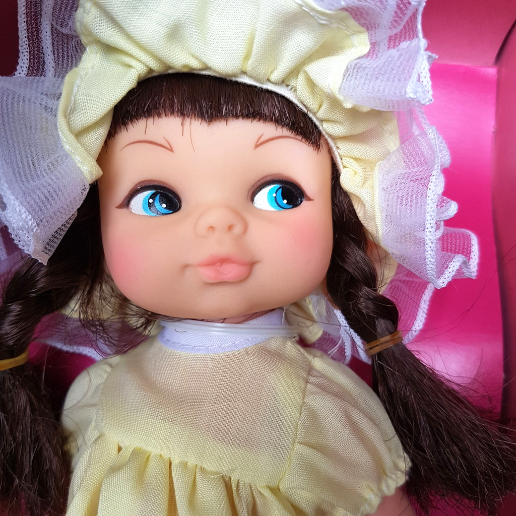 RARE Vintage 1983 UNEEDA LITTLE SOPHISTICATES DOLL BOX 21cm Brunette Collectible5