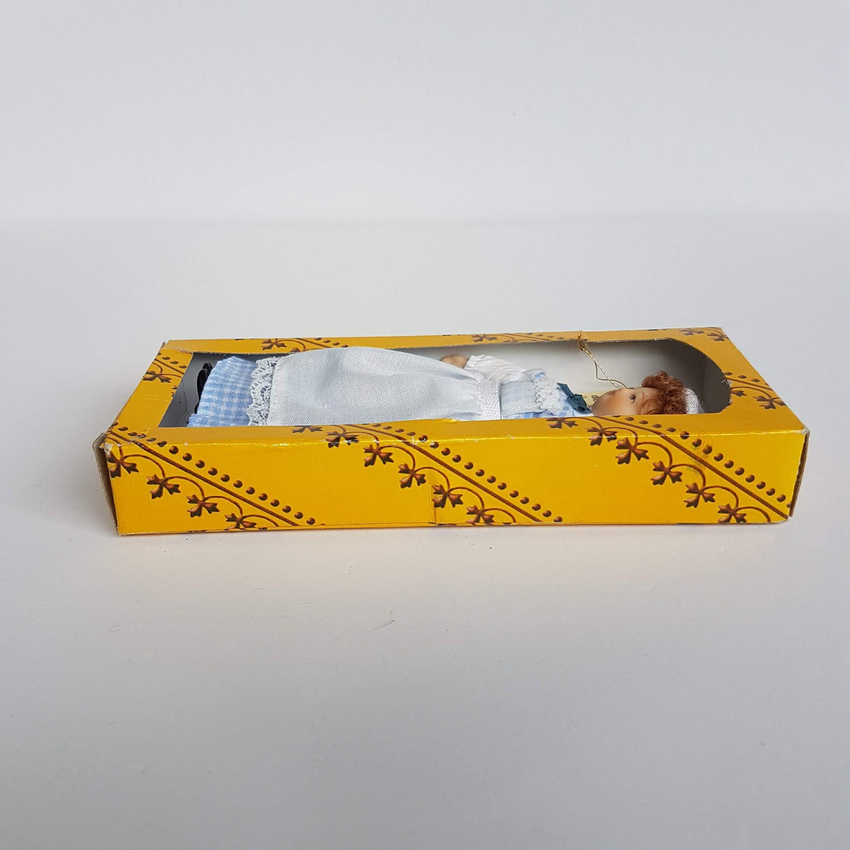 Del Prado Doll House VICTORIAN NANNY MAID Doll Blue White Collectible Toy BOX7