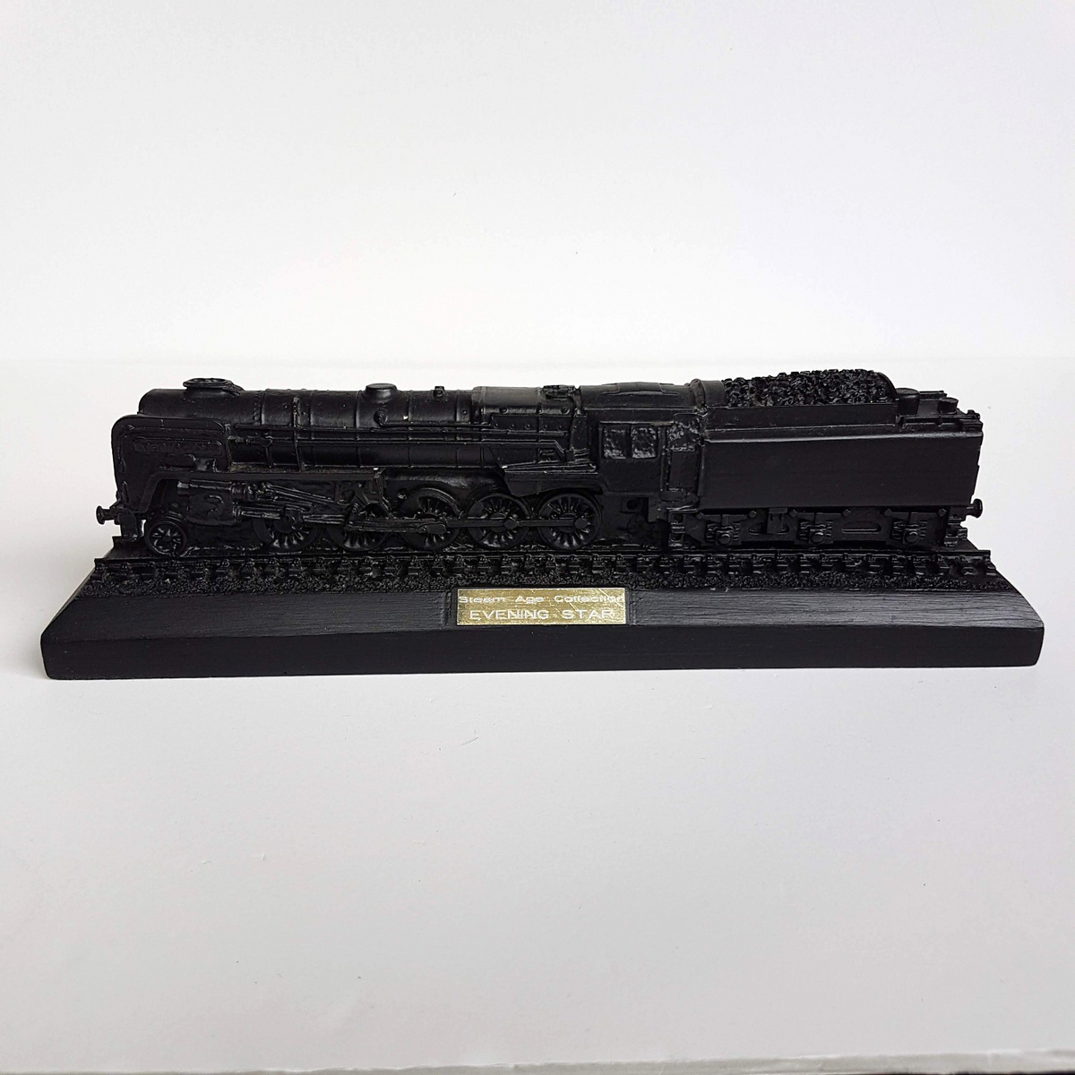 Kingmaker The Steam Collection EVENING STAR Coal 27cm Ornament Locomotive Figure0