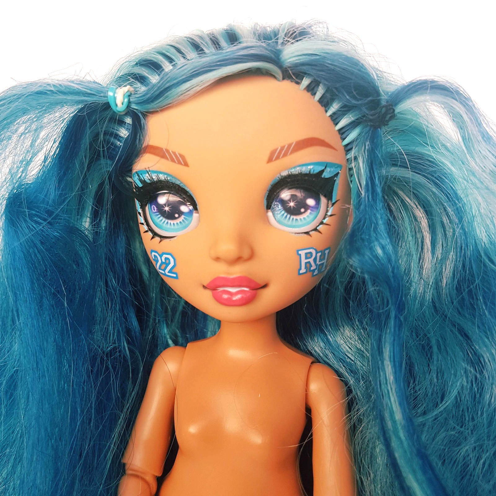 Rainbow High CHEERLEADER SKYLAR Bradshaw Fashion Doll Blue Cheer Blue Doll Toy1