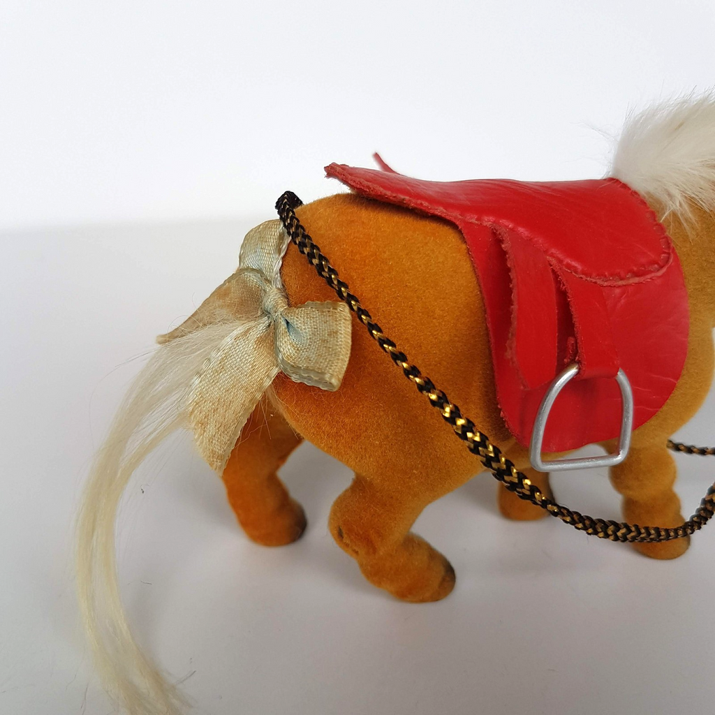 Vintage THELWELL'S HORSE KIPPER Pony Toy RARE Flocked Pony Figure Hong Kong3