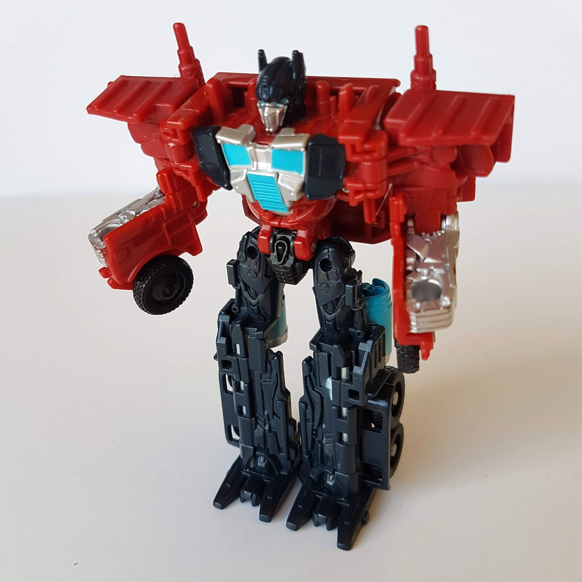 Transformers OPTIMUS PRIME Energon Ignitors Action Figure AUTOBOT Robot Truck1