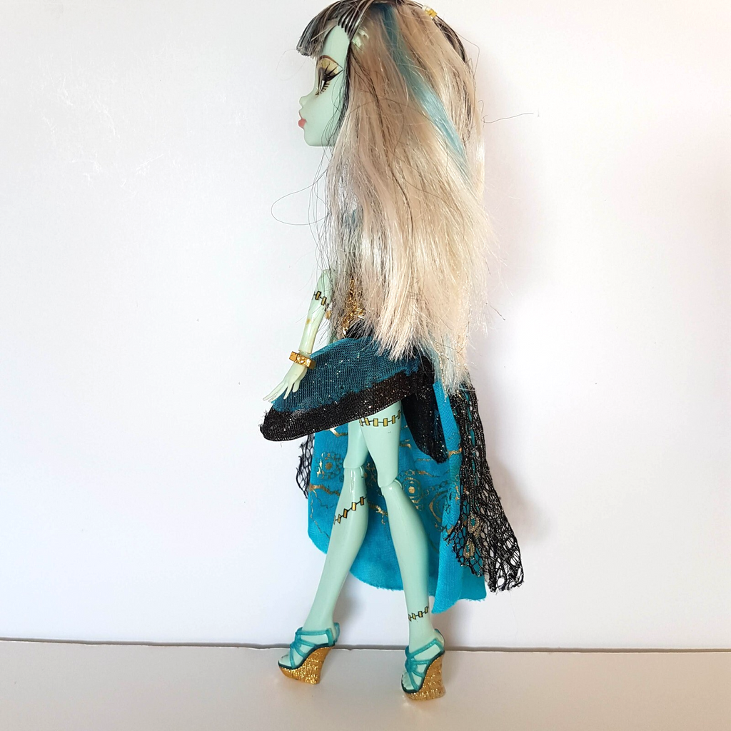 Monster High FRANKIE STEIN 13 WISHES Vampire Fashion Doll Dress Shoes Jewellery8