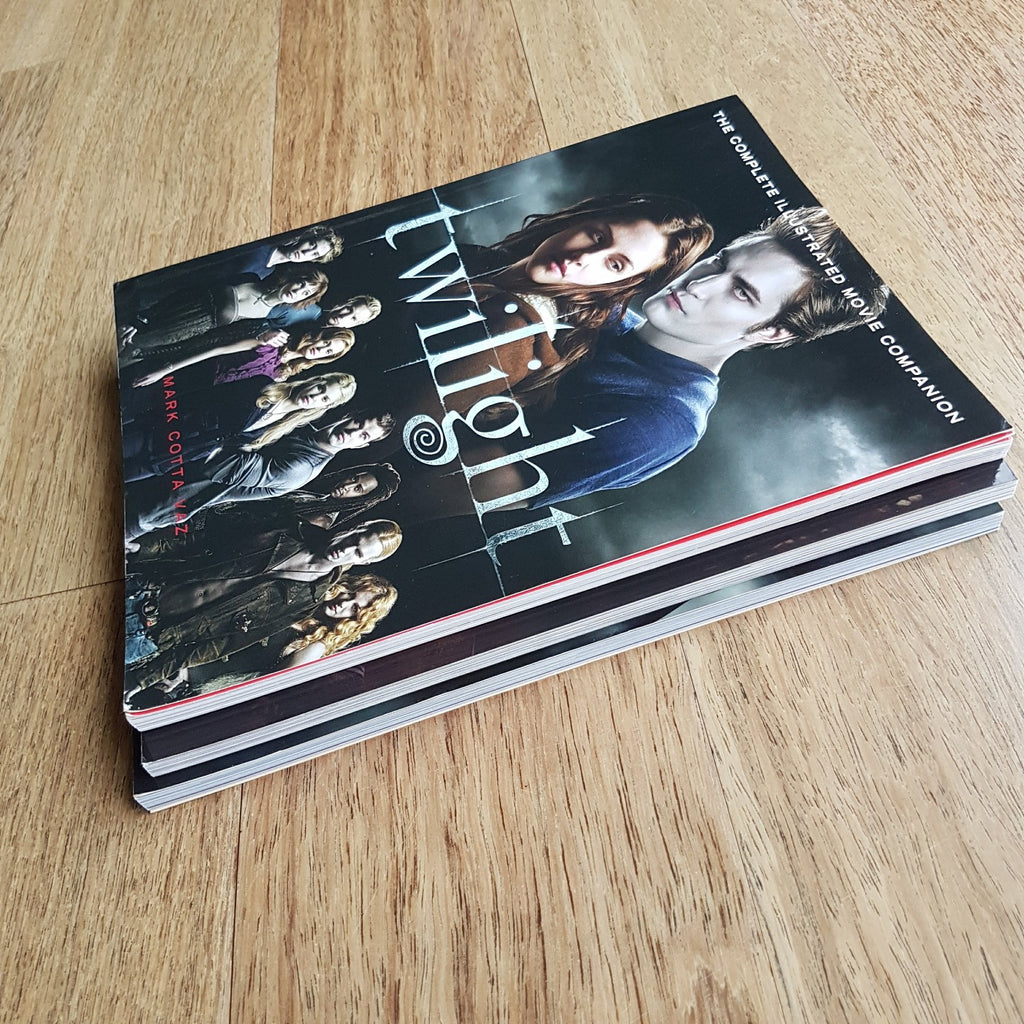 Twilight ILLUSTRATED MOVIE COMPANION BOOKS 3 Paperback Vampires Edward & Bella9