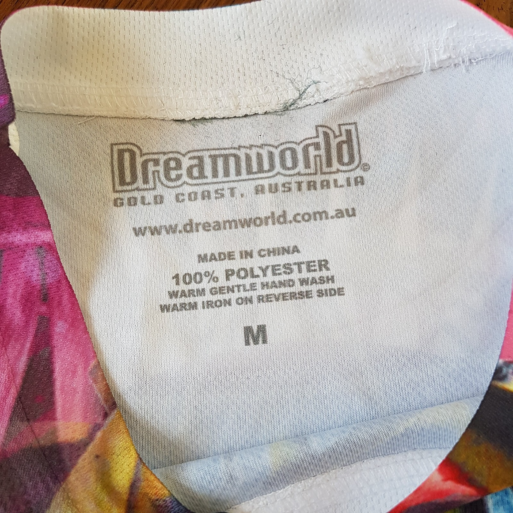 Dreamworld GRAPHIC LOGO T Shirt White Waterworld MEDIUM Theme Park Merch Dye Sub7