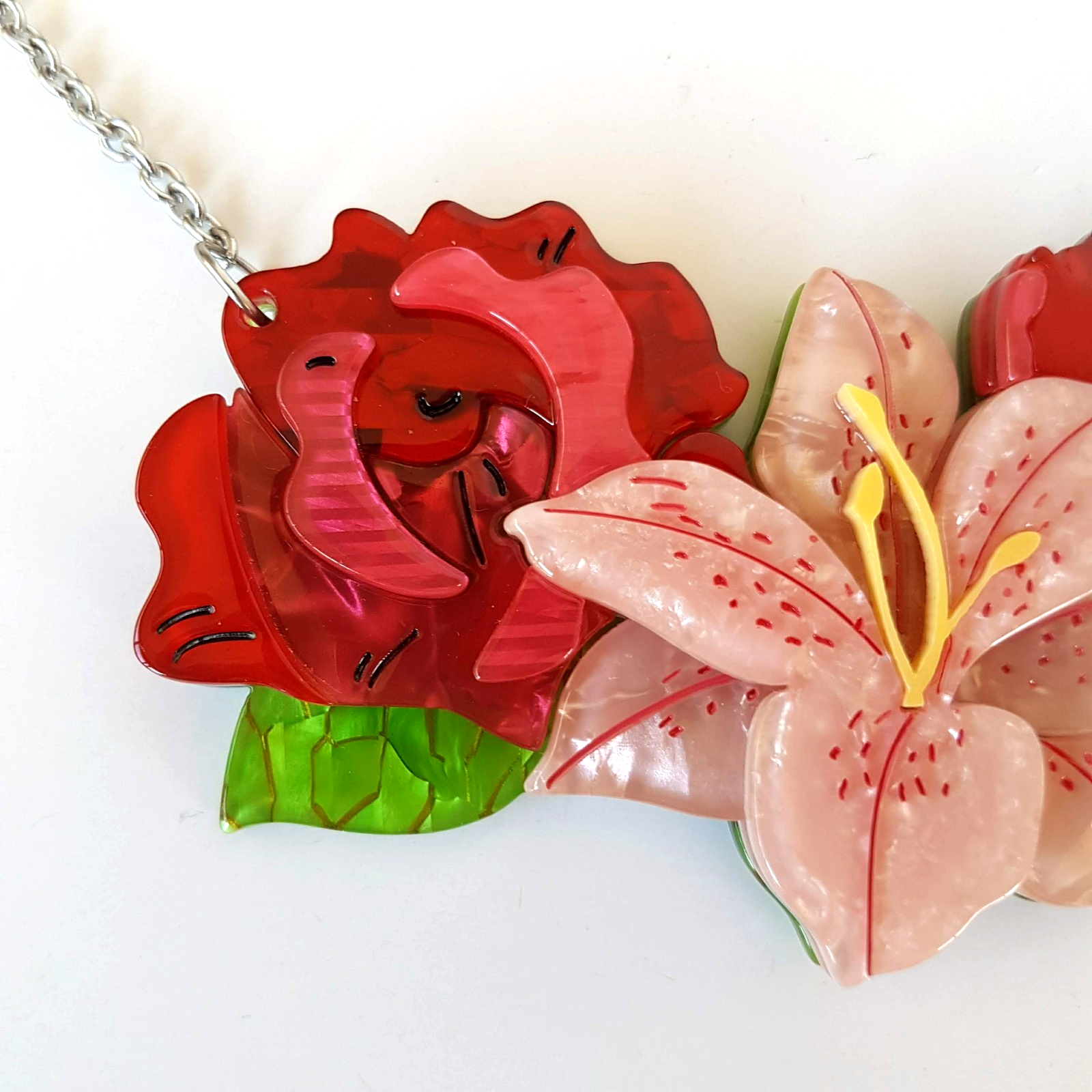 Erstwilder 2019 TICKLED PINK SMALL Necklace Carmen Hui Limited Edition 100 3003