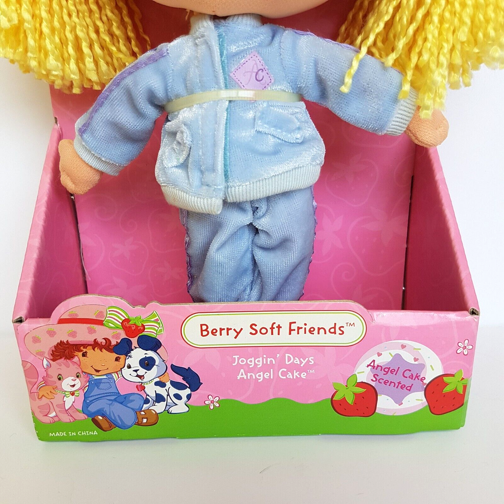 STRAWBERRY SHORTCAKE Berry Soft Friends Joggin' Days Angel Cake Rag Doll BOXED2