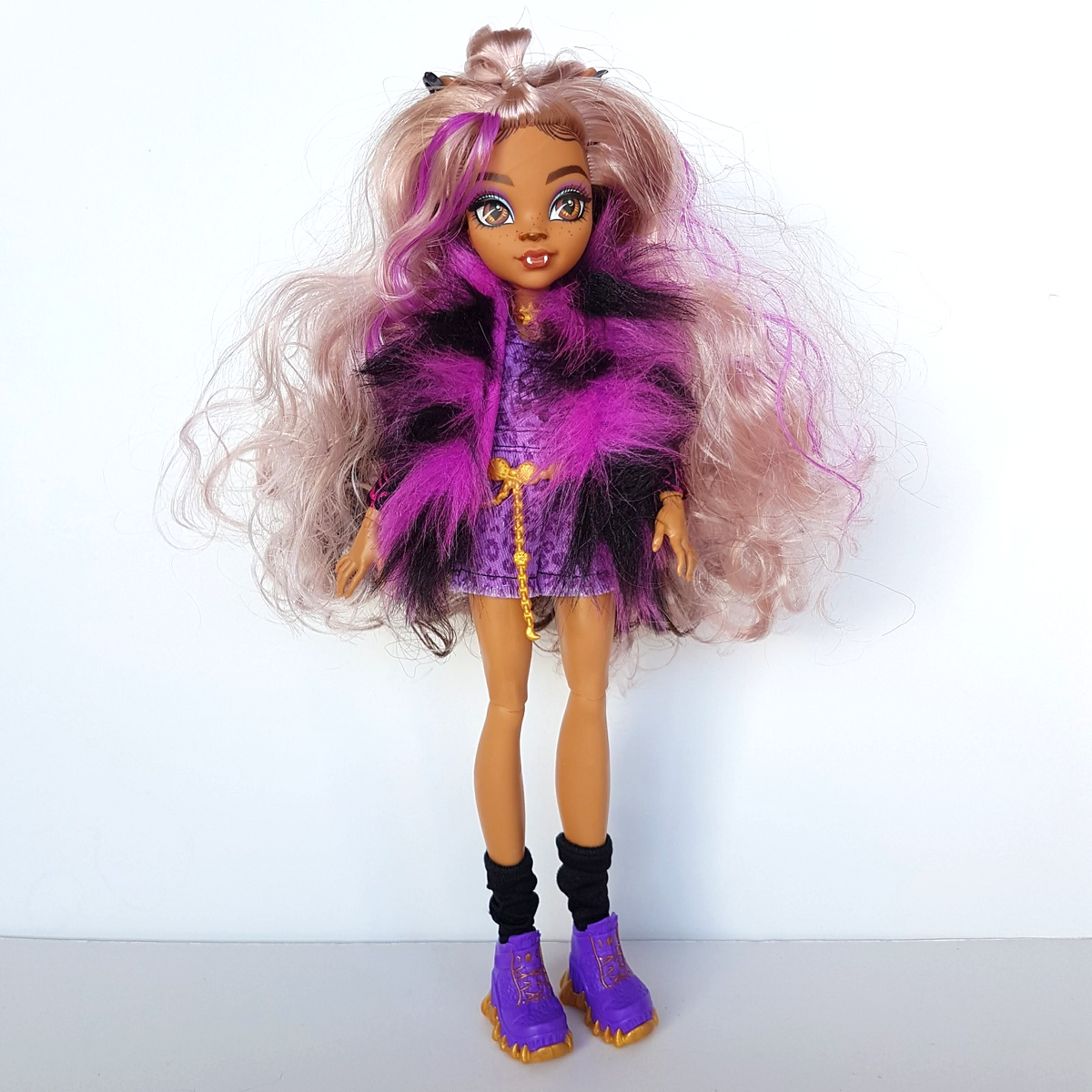 Monster High CLAWDEEN Doll Faboolous Friends Wolf 2022 Mattel Fashion Doll Dress0