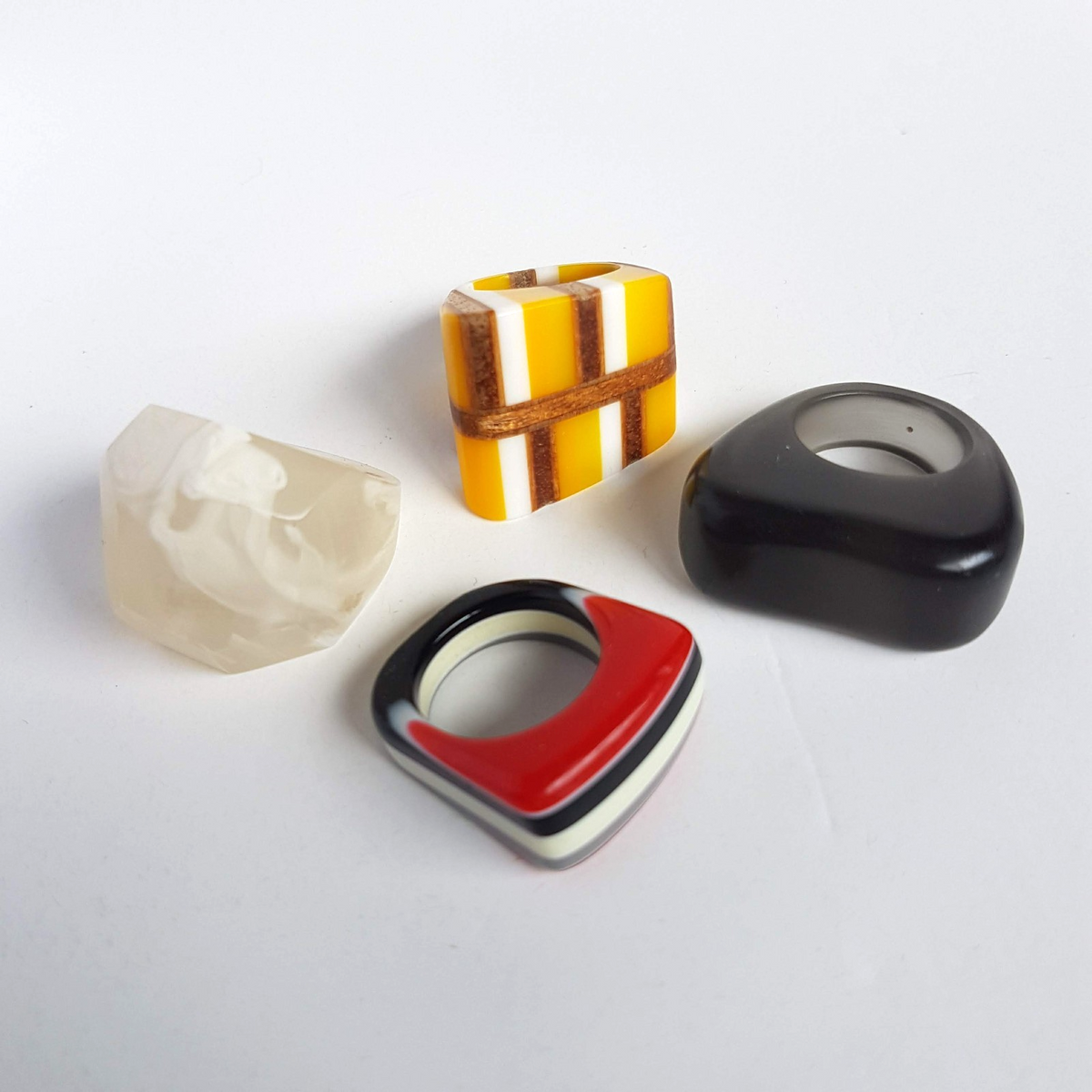 RESIN RING LOT Plastic Acrylic Resin Timber Stripe Chunky Fashion Polka Luka0