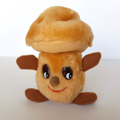1997 The Family Funny Farm RARE MUSHROOM 17cm Funny Fruits Plush Soft Toy Fungi0