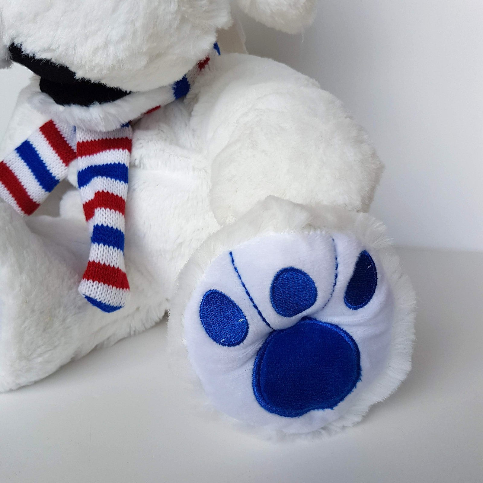 AFL WESTERN BULLDOGS Football Backpack Plush Dog Kids Bag Footy Merchandise Toy3