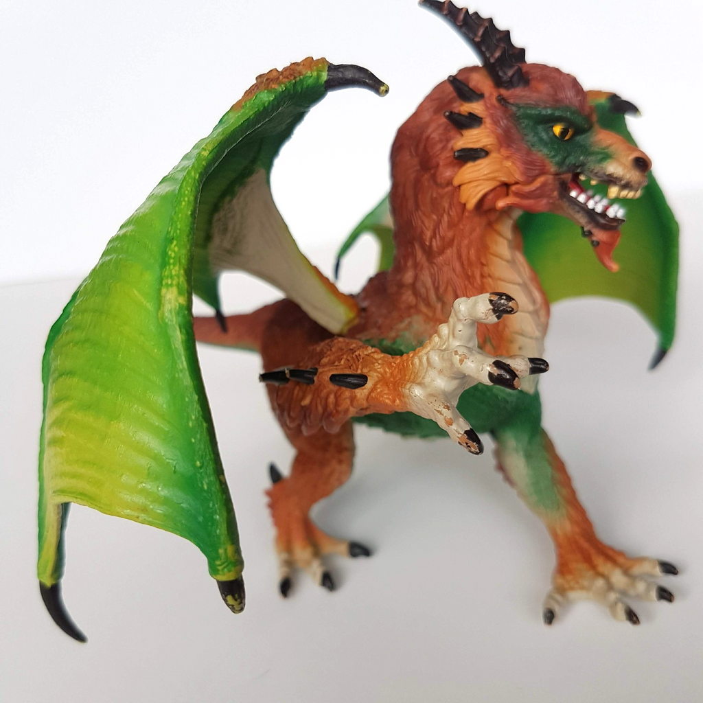 Schleich ELDRADOR POACHED DRAGON Griffin Fantasy Action Figure Moveable Wings6