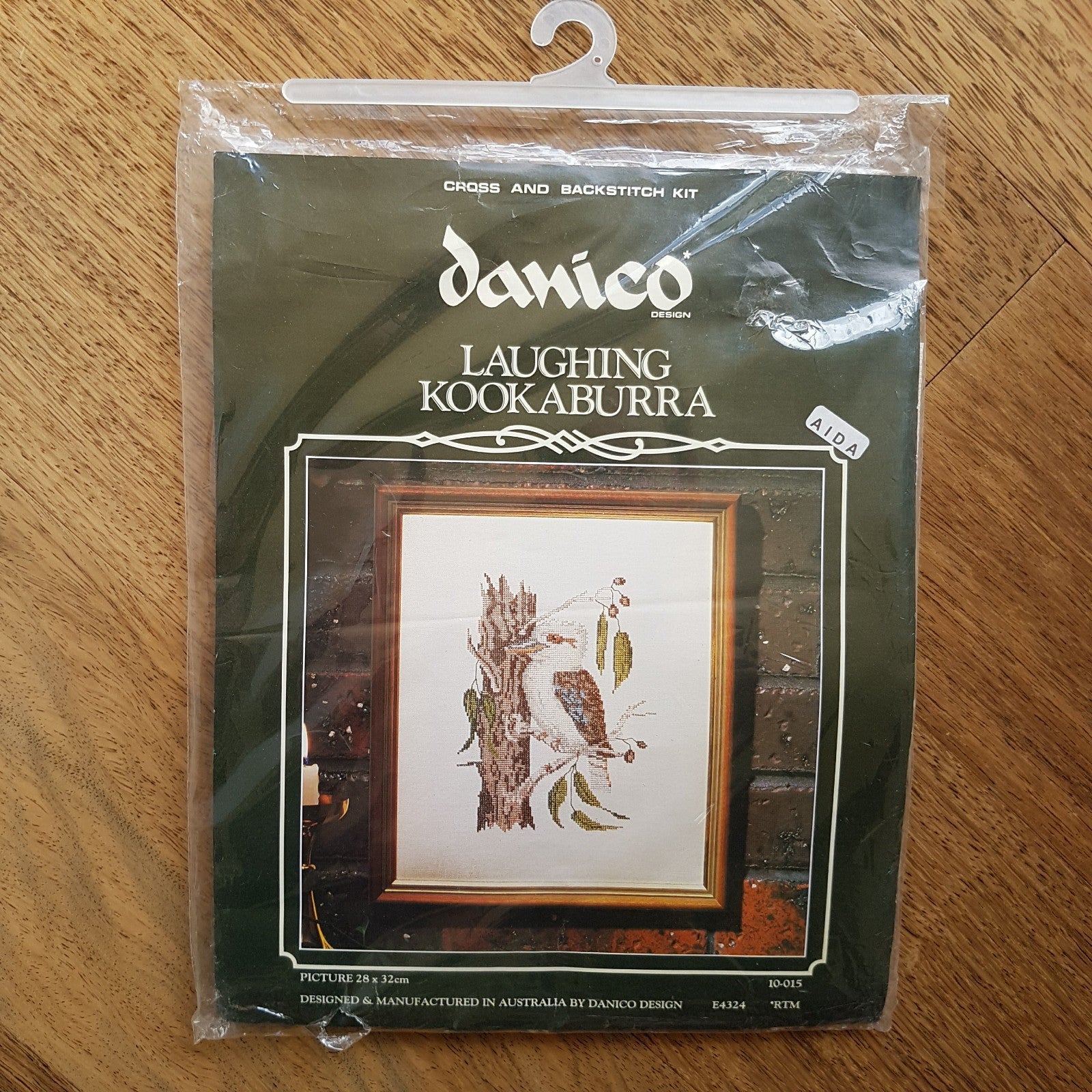 Danico LAUGHING KOOKABURRA Cross Stitch Kit Vintage Craft Australian Animal Bird0