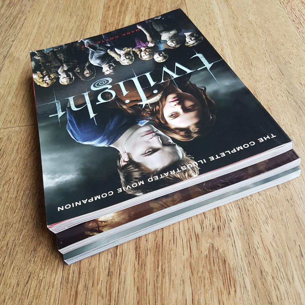 Twilight ILLUSTRATED MOVIE COMPANION BOOKS 3 Paperback Vampires Edward & Bella10
