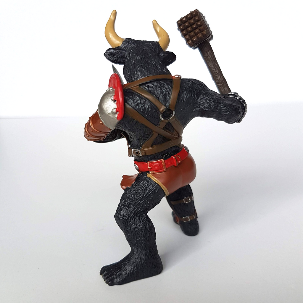 RARE Papo BLACK MINOTAUR VARIANT Action Figure 10cm Fantasy 2006 Animal Warriors3
