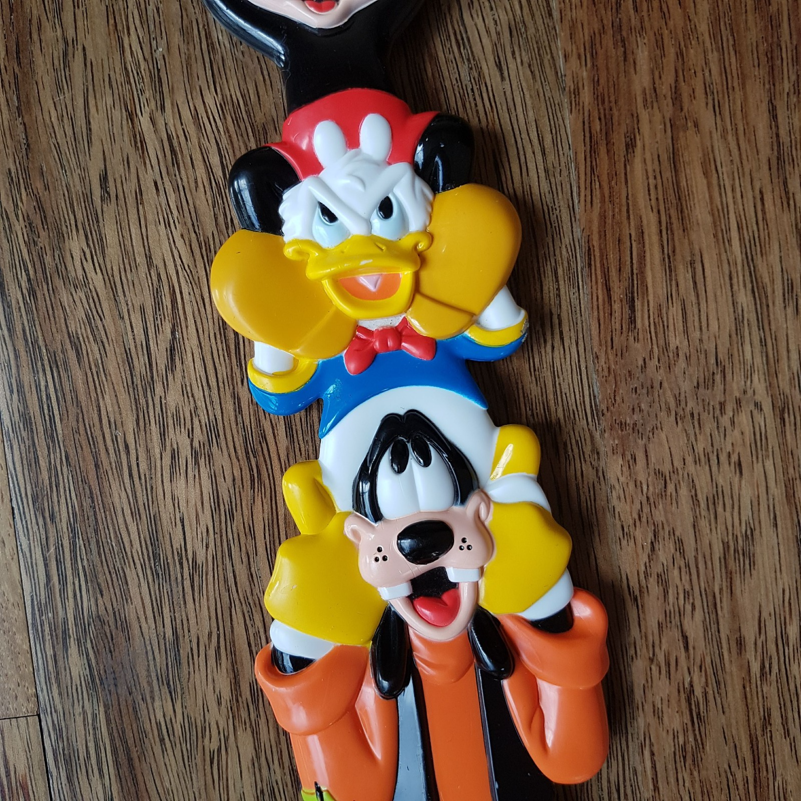 Disneyland Resort BACK SCRATCHER Disney Merch Souvenir 38cm Mickey Donald Goofy3