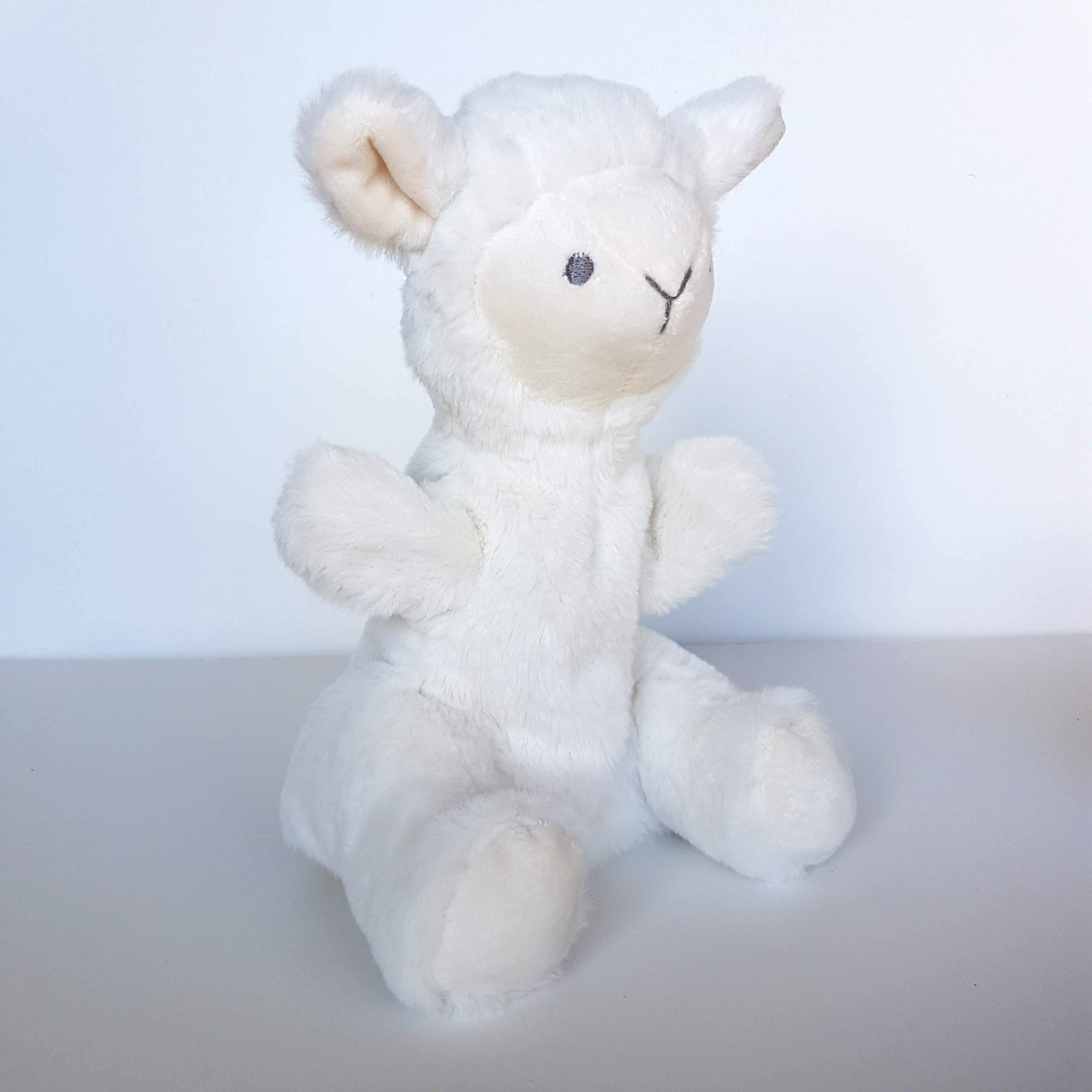 Kaiser LAMB SHEEP HAND PUPPET Plush 23cm Soft Toy Stuffed Animal Cuddly Cute0