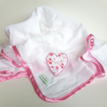 4 Little Ducks MUSLIN BABY BLANKET Swaddle 100% Cotton Satin Edge Heart White0