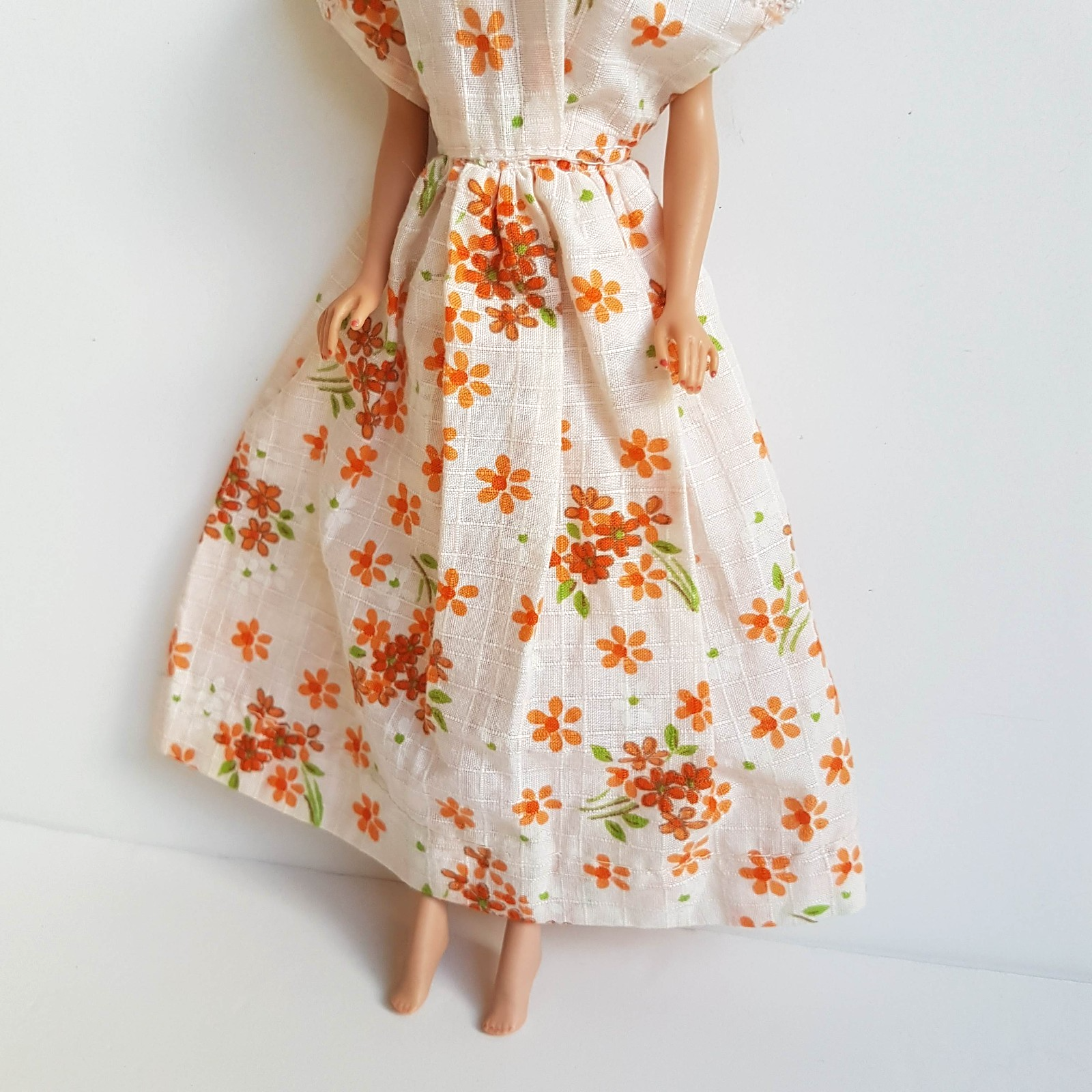VTG 1962 Bubble Cut BARBIE Auburn Red Head Nails #18 Japan Fashion Doll RARE3