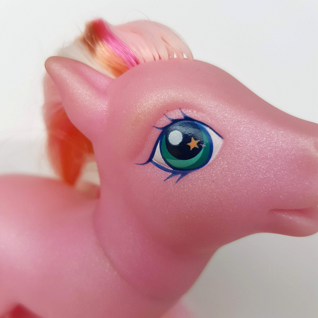 My Little Pony LUAU Horse Hasbro Vinyl Toy 2002 Brushable Tropical Flower Pink1